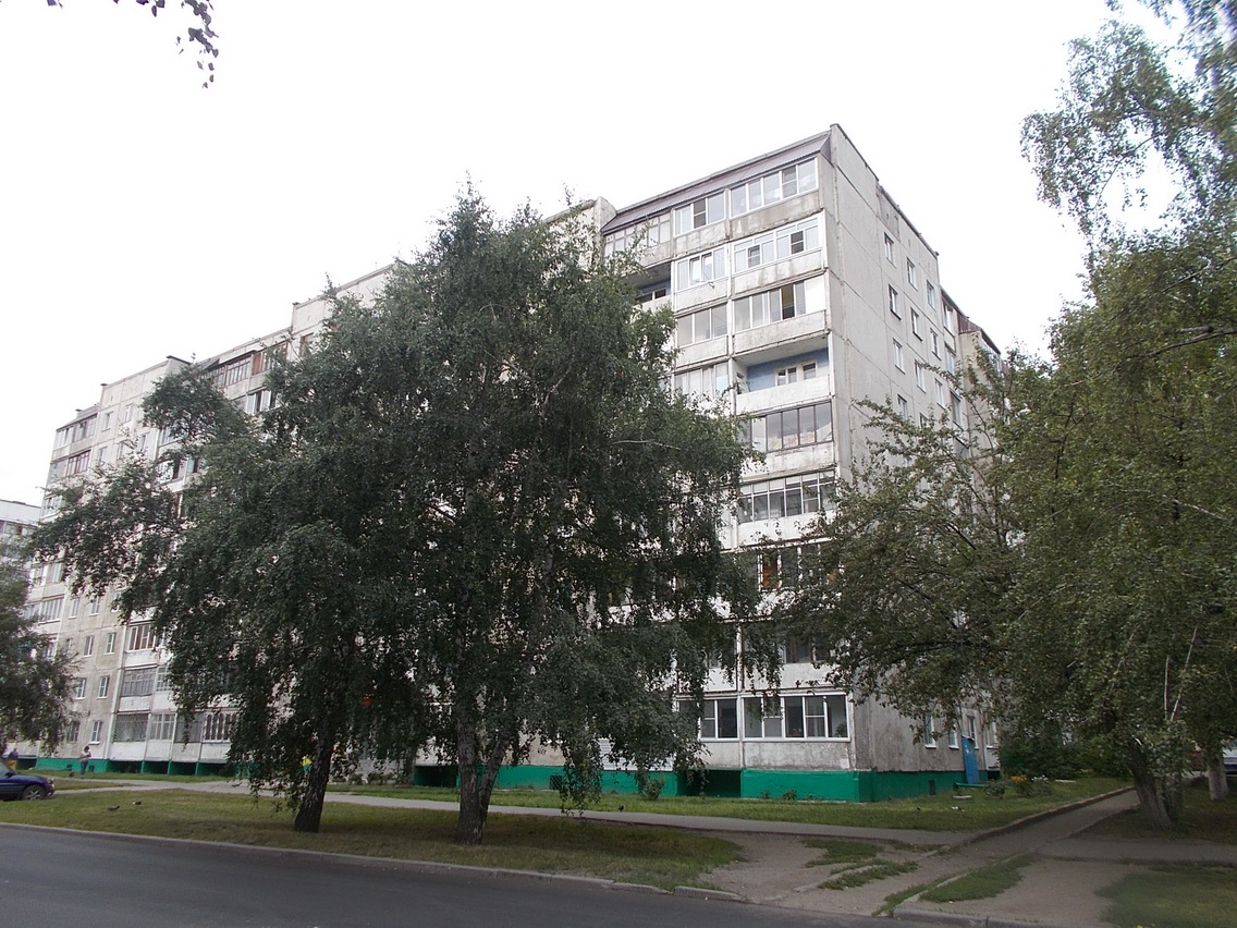 край. Алтайский, г. Барнаул, ул. Шукшина, д. 26-фасад здания