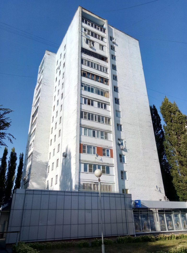 обл. Курская, г. Курчатов, ул. Гайдара, д. 6-фасад здания