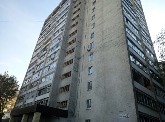 обл. Курская, г. Курчатов, ул. Гайдара, д. 8-фасад здания