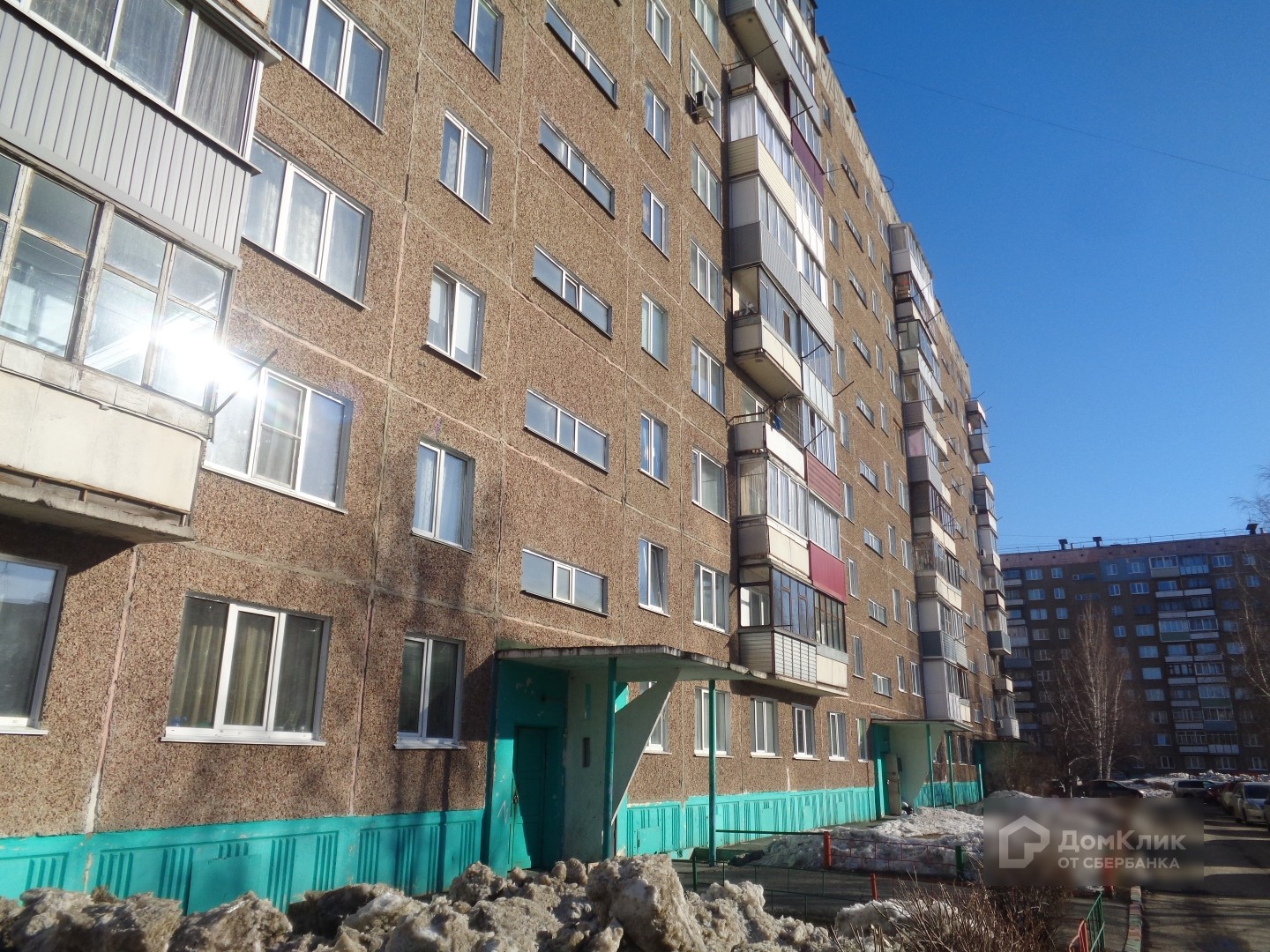 край. Алтайский, г. Барнаул, ул. Шумакова, д. 66-фасад здания