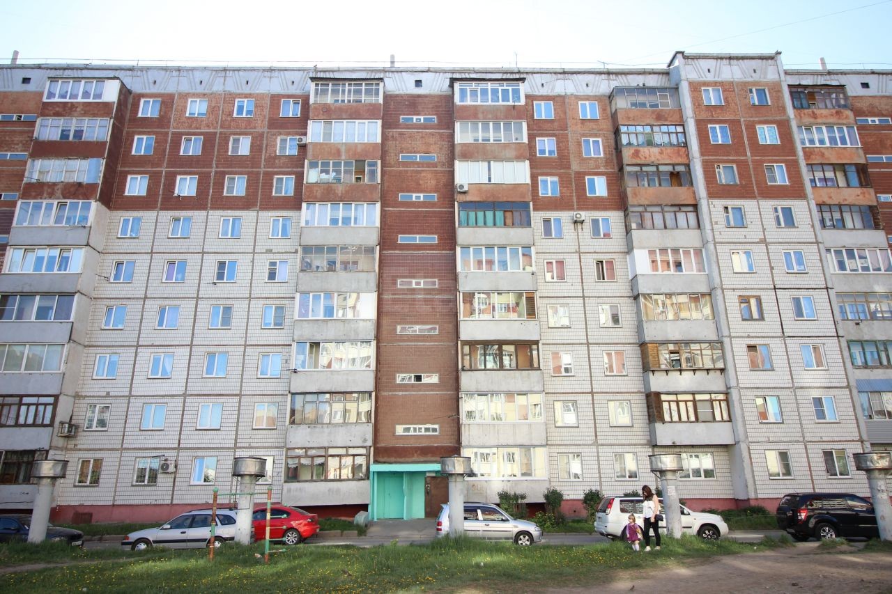край. Алтайский, г. Барнаул, ул. Энтузиастов, д. 34-фасад здания