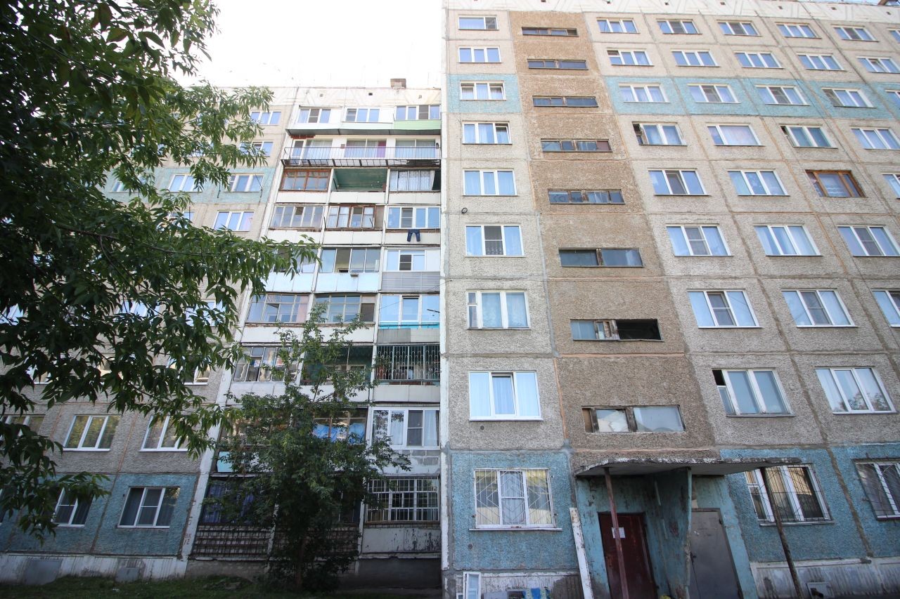 край. Алтайский, г. Барнаул, ул. Юрина, д. 204Б, к. 1-фасад здания