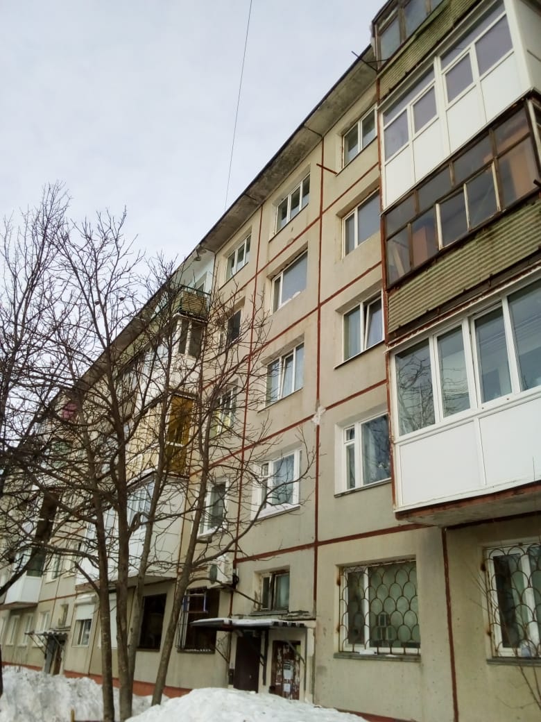 обл. Магаданская, г. Магадан, ул. Берзина, д. 8-фасад здания