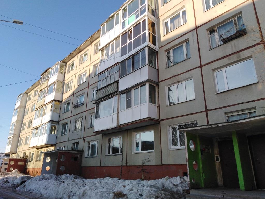 обл. Магаданская, г. Магадан, ул. Берзина, д. 8-фасад здания