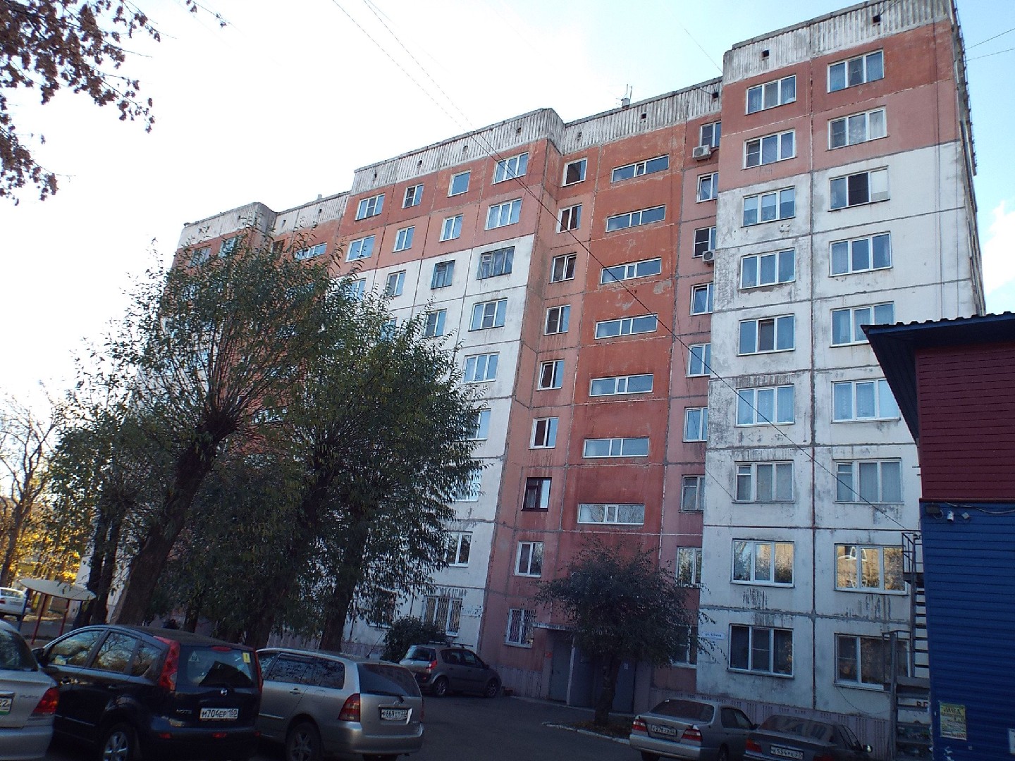 край. Алтайский, г. Барнаул, ул. Юрина, д. 265-фасад здания