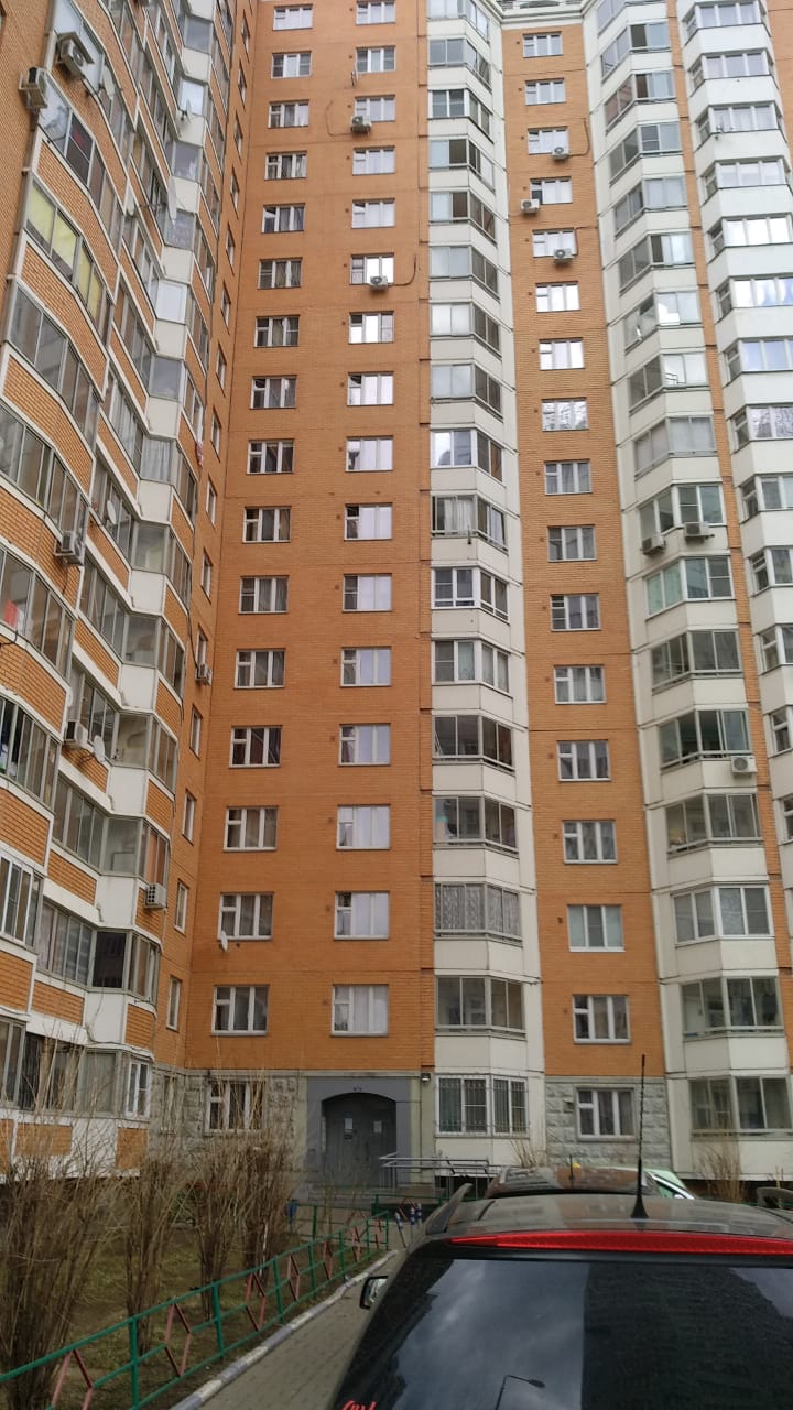 обл. Московская, г. Балашиха, ул. Майкла Лунна, д. 4-фасад здания