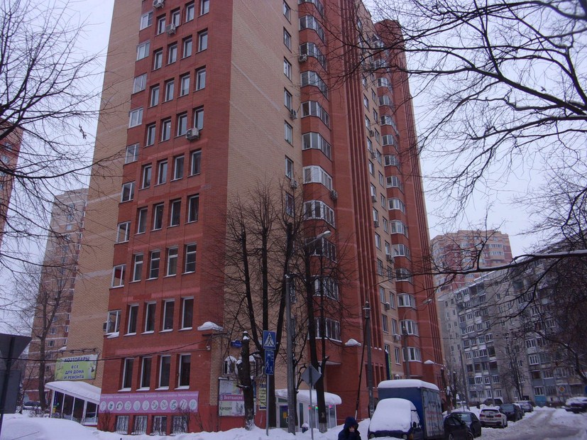 обл. Московская, г. Балашиха, ул. Первомайская, д. 8-фасад здания
