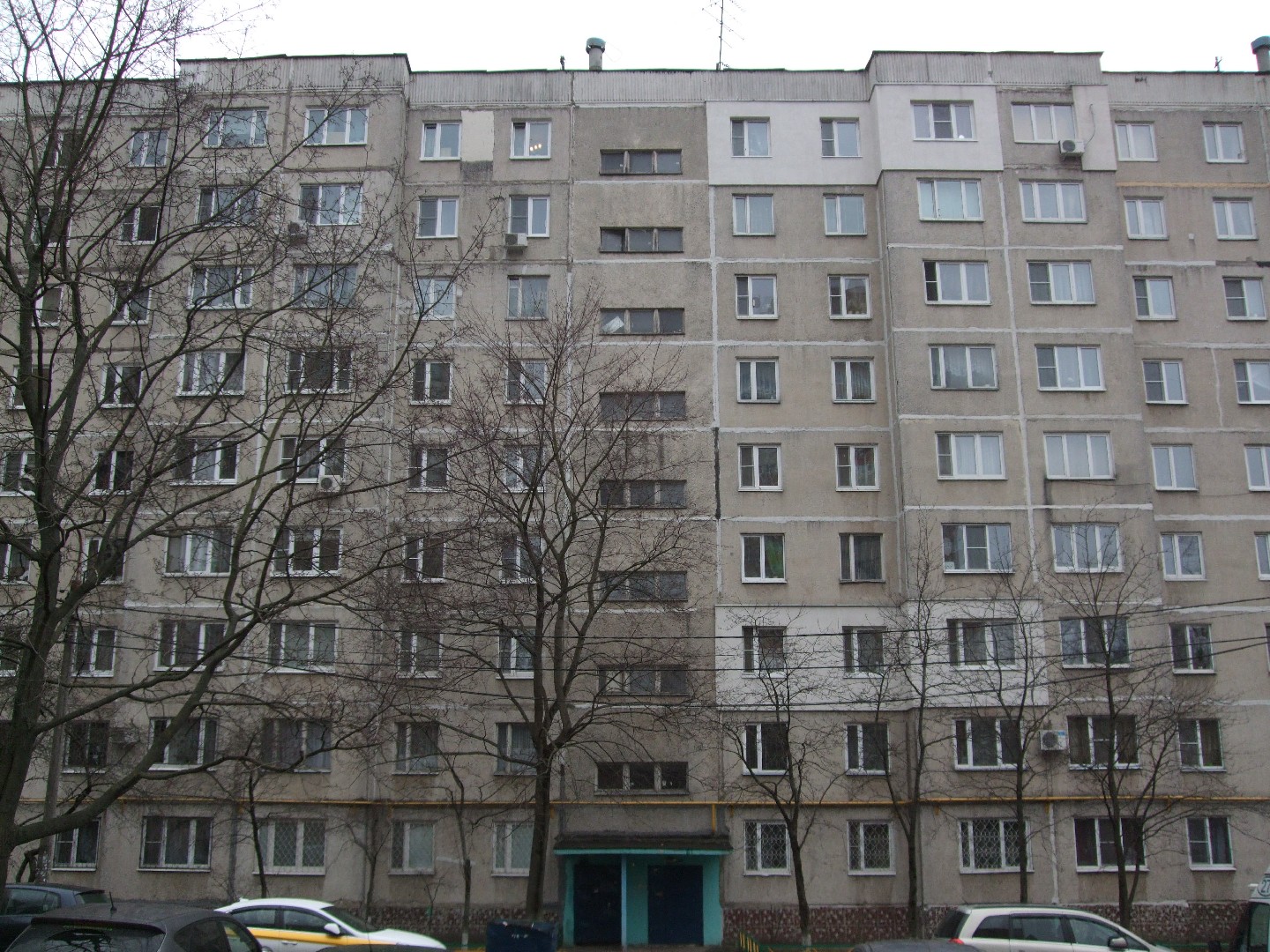 обл. Московская, г. Балашиха, ул. Свердлова, д. 17-фасад здания