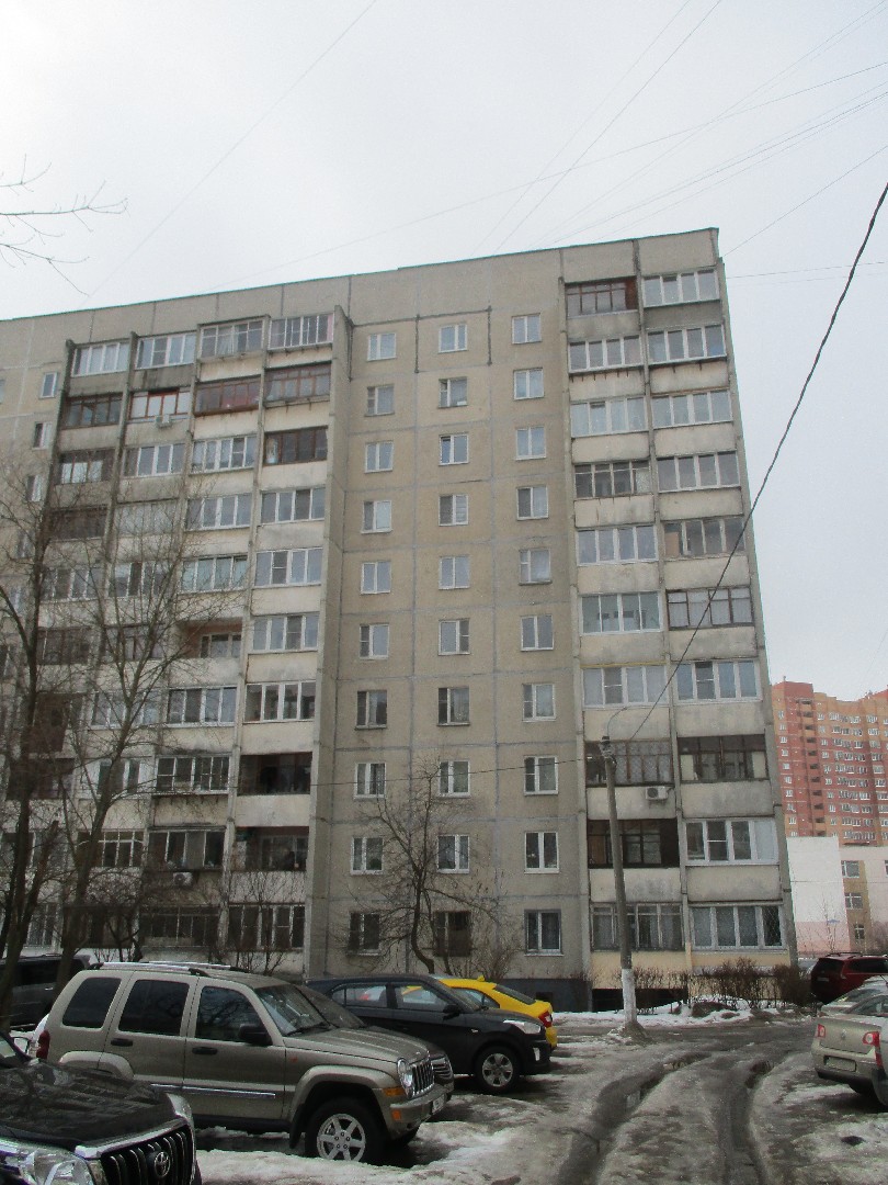 обл. Московская, г. Балашиха, ул. Свердлова, д. 39-фасад здания