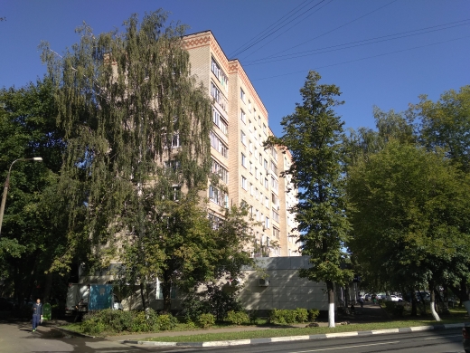 обл. Московская, г. Балашиха, ул. Советская, д. 21-фасад здания