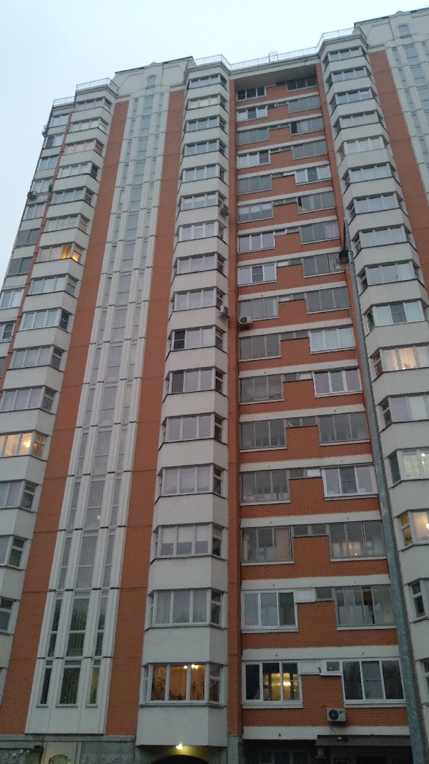 обл. Московская, г. Балашиха, ул. Советская, д. 56-фасад здания
