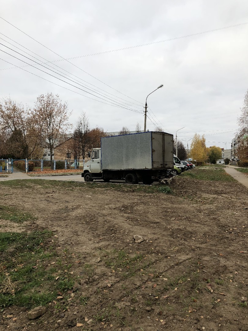 обл. Московская, р-н. Зарайский, г. Зарайск, мкр. 2-й, д. 24-придомовая территория