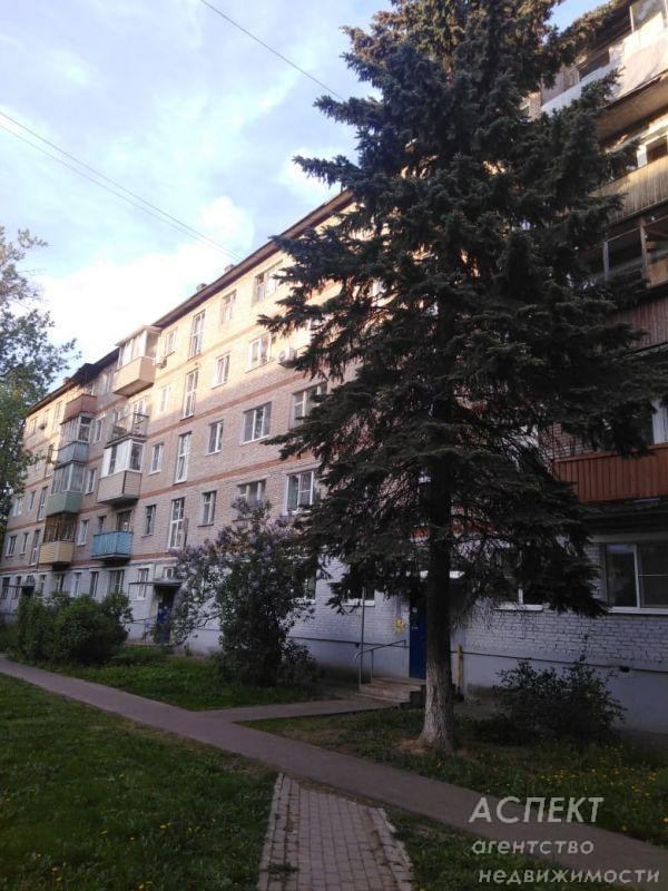 обл. Московская, г. Коломна, ул. Гагарина, д. 62-фасад здания