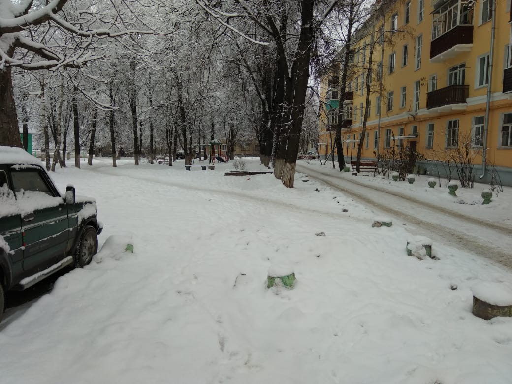 обл. Московская, г. Коломна, ул. Дзержинского, д. 16-фасад здания