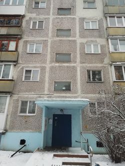 обл. Московская, г. Коломна, ул. Дзержинского, д. 83-фасад здания