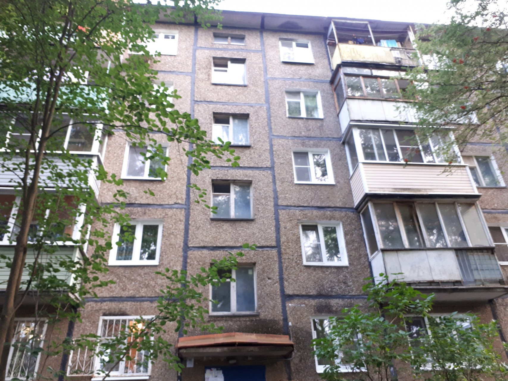 обл. Московская, г. Коломна, ул. Макеева, д. 4-фасад здания