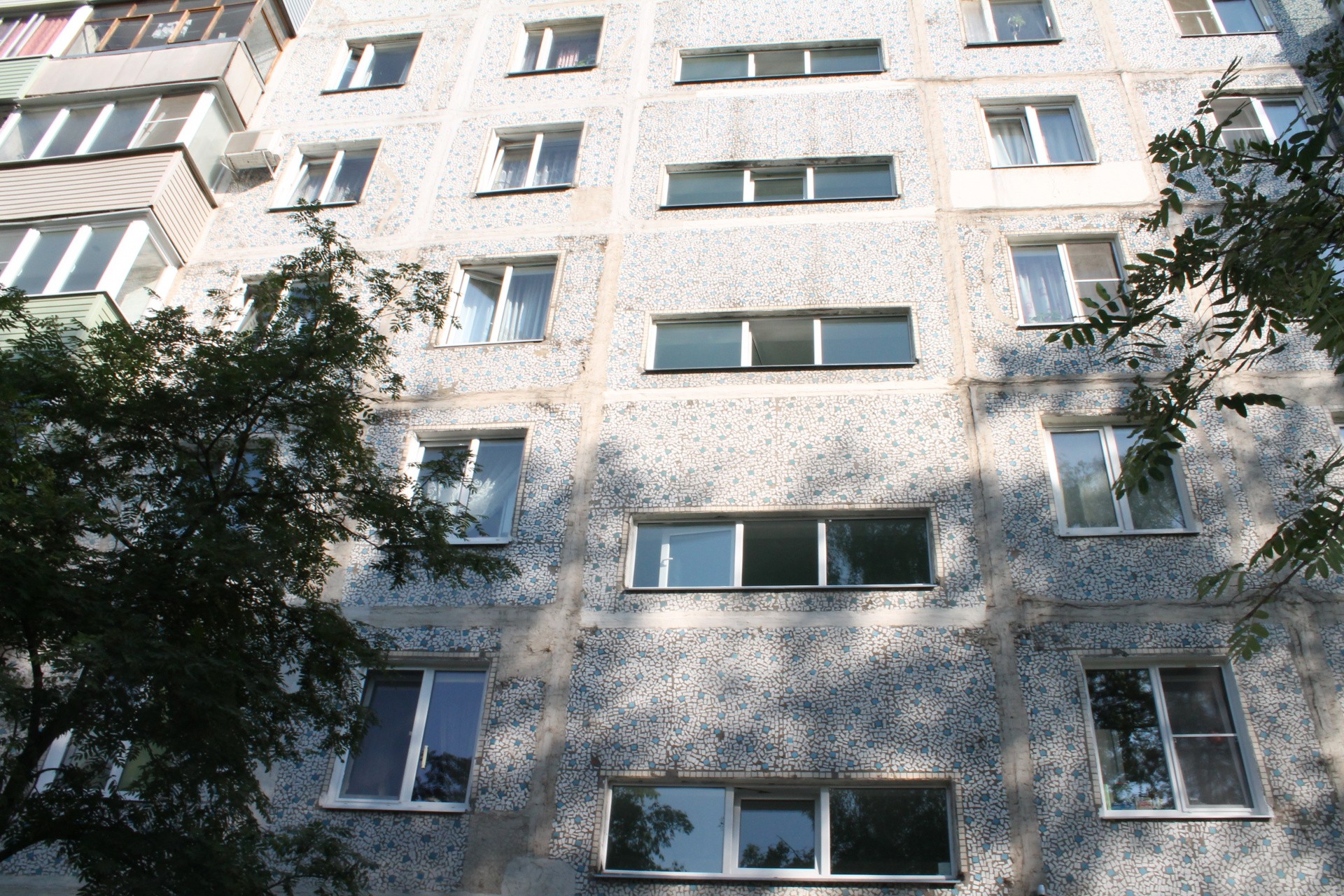 обл. Московская, г. Коломна, ул. Спирина, д. 11-фасад здания