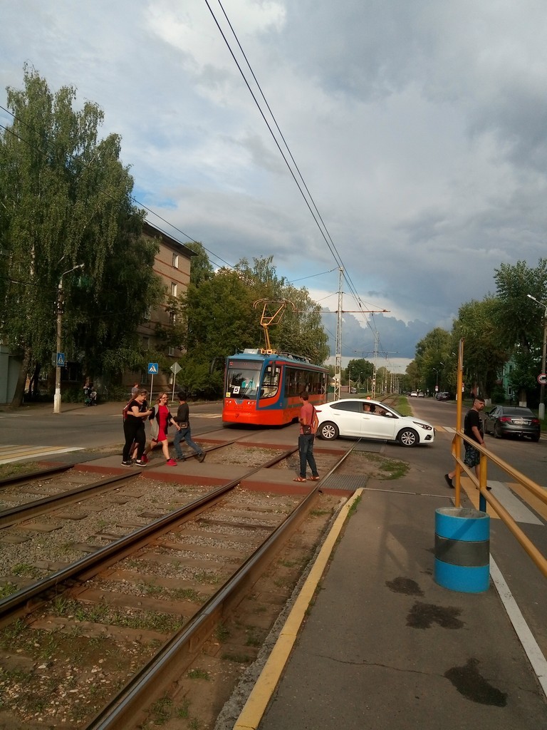 обл. Московская, г. Коломна, ул. Суворова, д. 100-придомовая территория