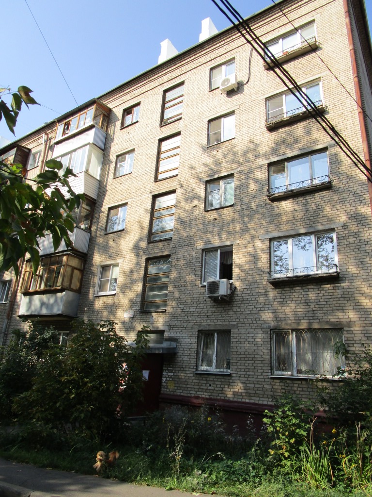 обл. Московская, г. Королев, ул. Коминтерна, д. 16-фасад здания