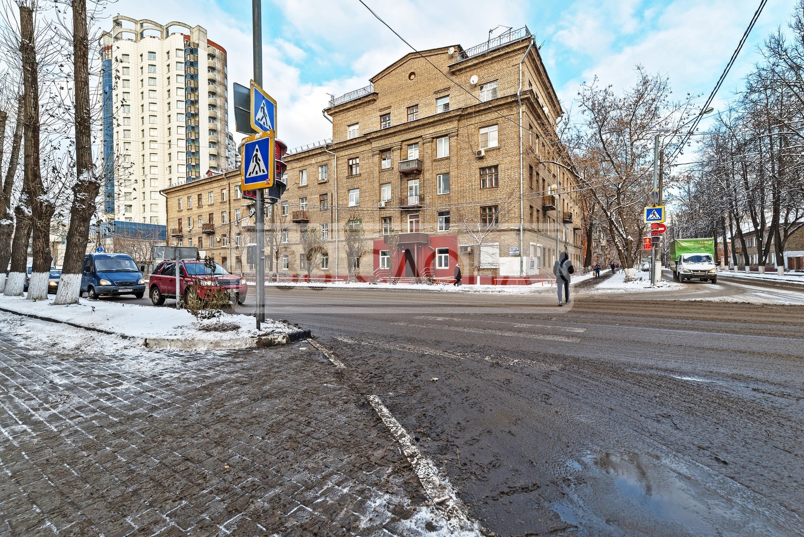 обл. Московская, г. Королев, ул. Циолковского, д. 15/14-придомовая территория