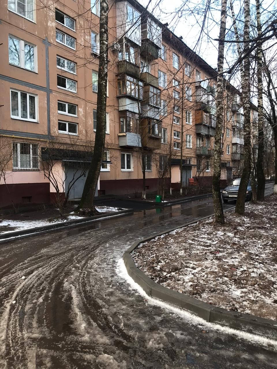 обл. Московская, г. Королев, мкр. Юбилейный, ул. Военных строителей, д. 5, к. -, стр. --фасад здания