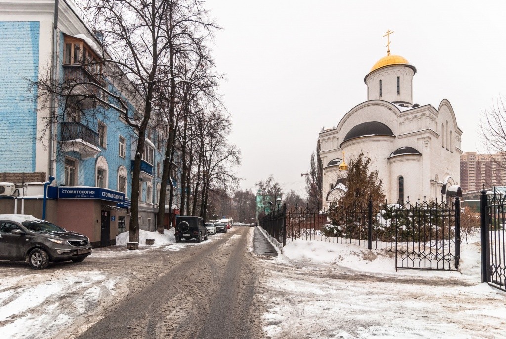 обл. Московская, р-н. Люберецкий, г. Люберцы, п. Калинина, д. 37-придомовая территория