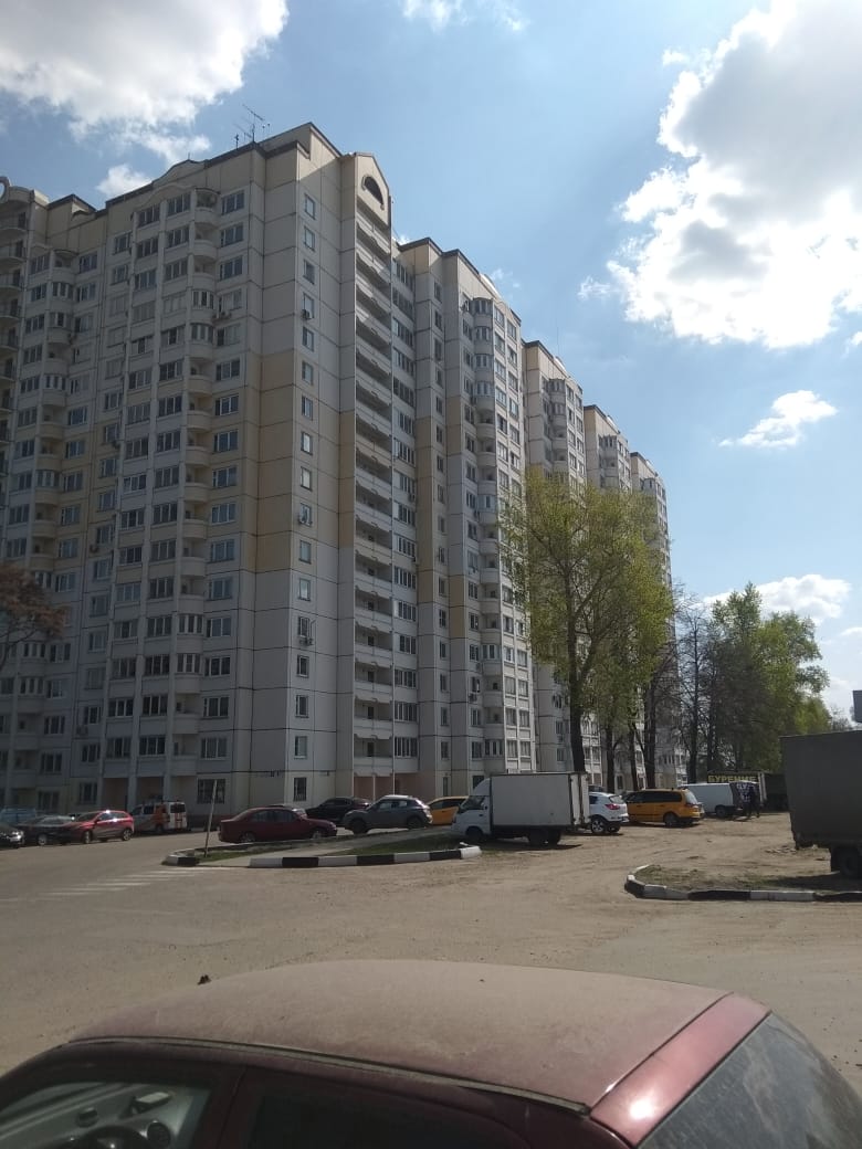 обл. Московская, р-н. Люберецкий, рп. Октябрьский, мкр. Восточный, д. 1-фасад здания