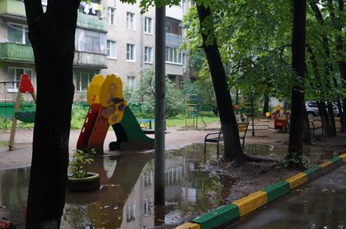 обл. Московская, р-н. Люберецкий, п. Томилино, ул. Гаршина, д. 20а-придомовая территория