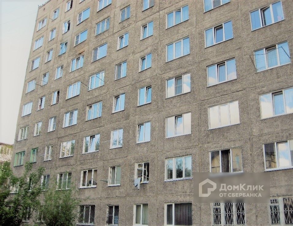 край. Алтайский, г. Барнаул, ул. 80 Гвардейской Дивизии, д. 4А, к. 1-фасад здания
