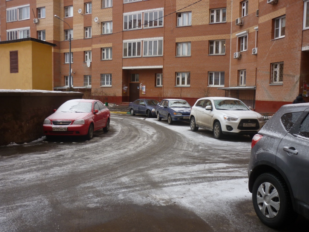 обл. Московская, р-н. Одинцовский, дп. Лесной Городок, ул. Энергетиков, д. 3-придомовая территория