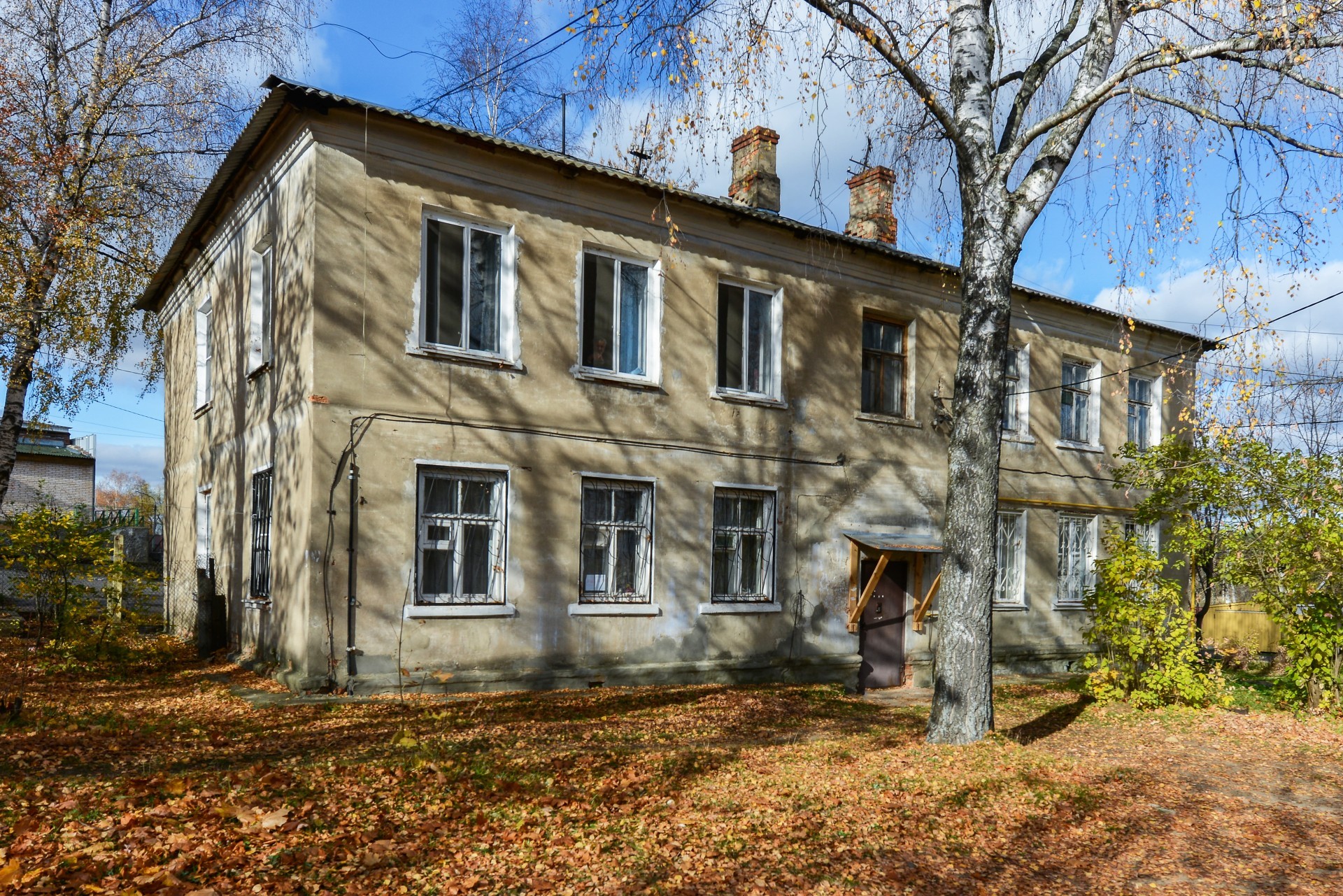 обл. Московская, р-н. Павлово-Посадский, г. Павловский Посад, ул. Разина, д. 2-фасад здания