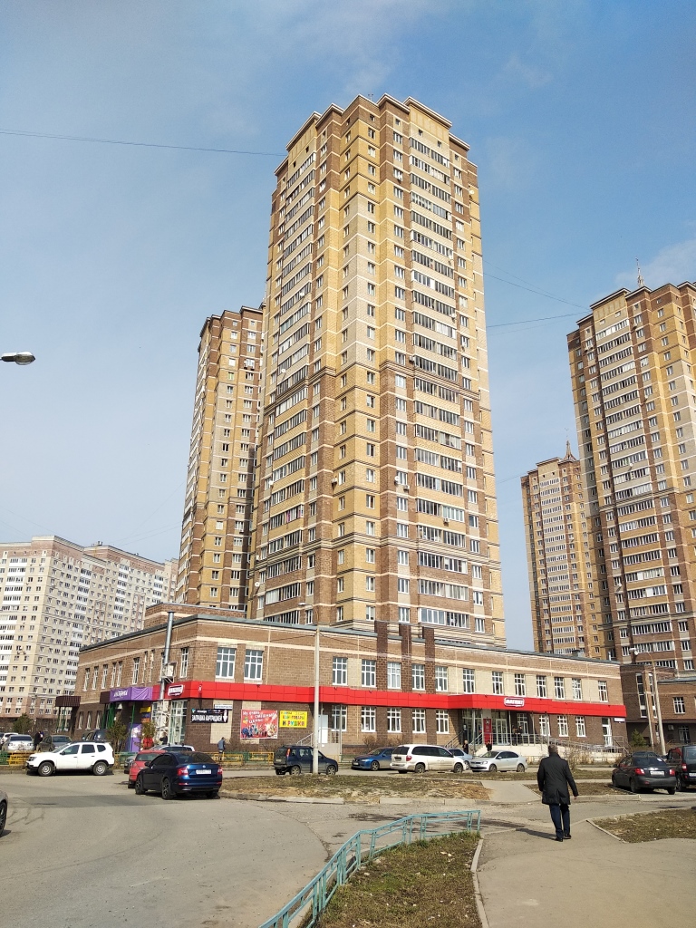 обл. Московская, г. Подольск, ул. Генерала Смирнова, д. 4-фасад здания