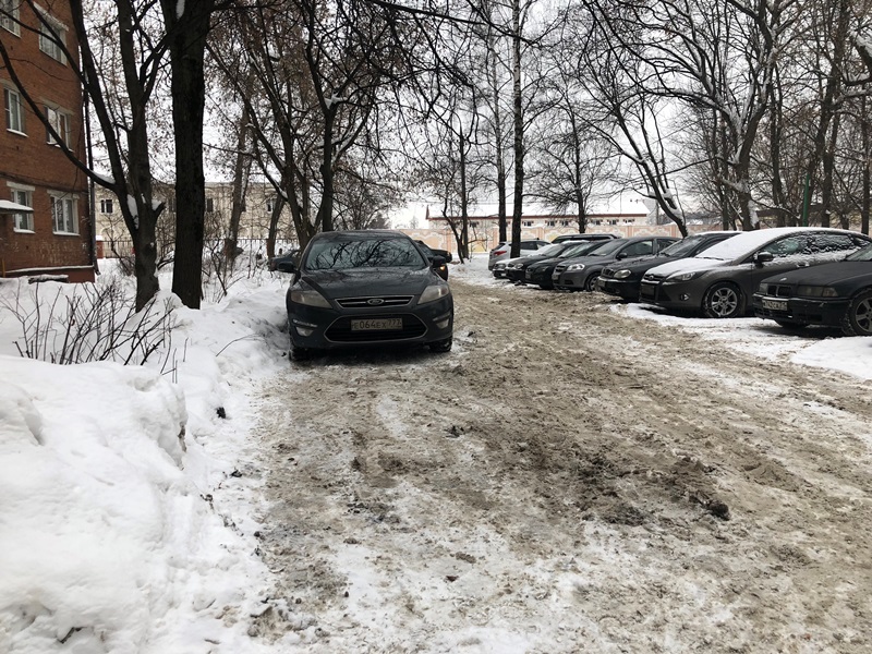 обл. Московская, г. Подольск, ул. Пионерская, д. 2-придомовая территория