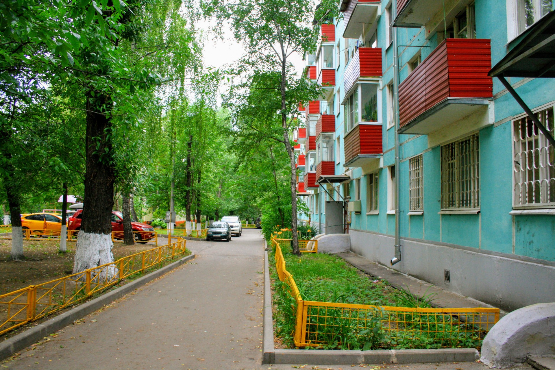 обл. Московская, г. Реутов, ул. Гагарина, д. 34-придомовая территория