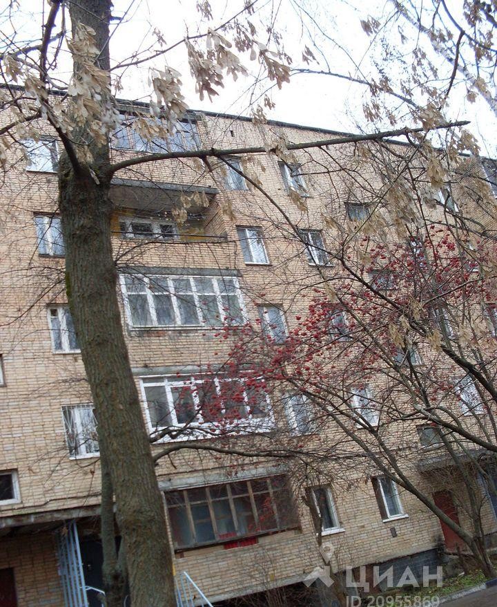 обл. Московская, г. Серпухов, ул. Подольская, д. 113-фасад здания
