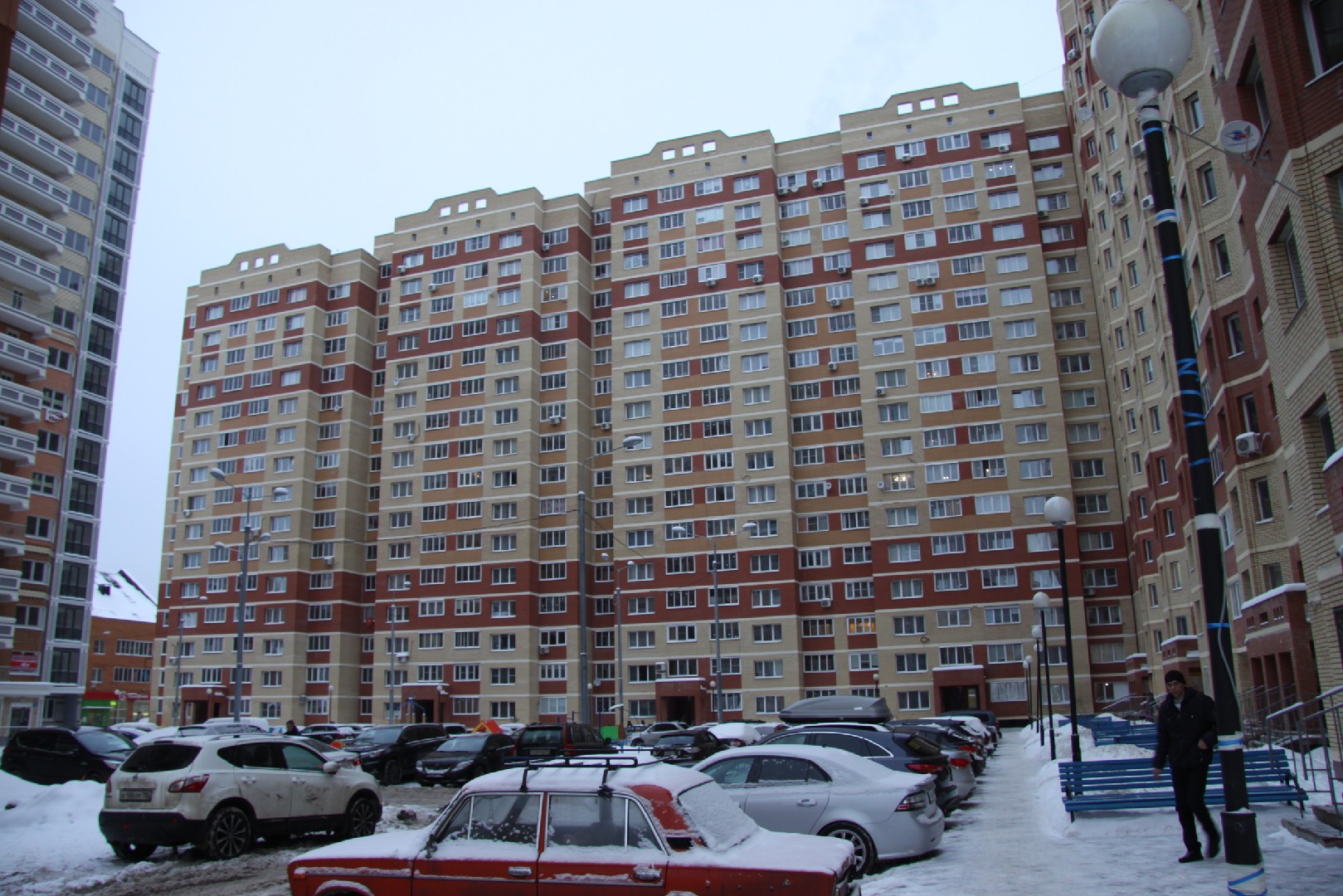 обл. Московская, р-н. Солнечногорский, рп. Андреевка, ул. Староандреевская, д. 43, к. 1-фасад здания