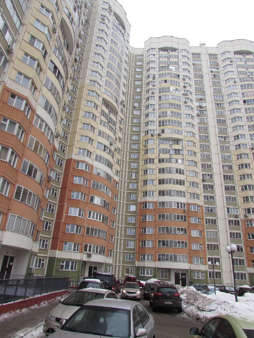 обл. Московская, г. Химки, ул. Панфилова, д. 1-фасад здания