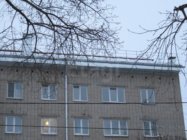 край. Алтайский, г. Барнаул, ул. 80 Гвардейской Дивизии, д. 34-фасад здания