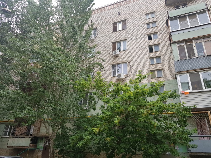 обл. Астраханская, г. Астрахань, ул. Куликова, д. 64, к. 1-фасад здания