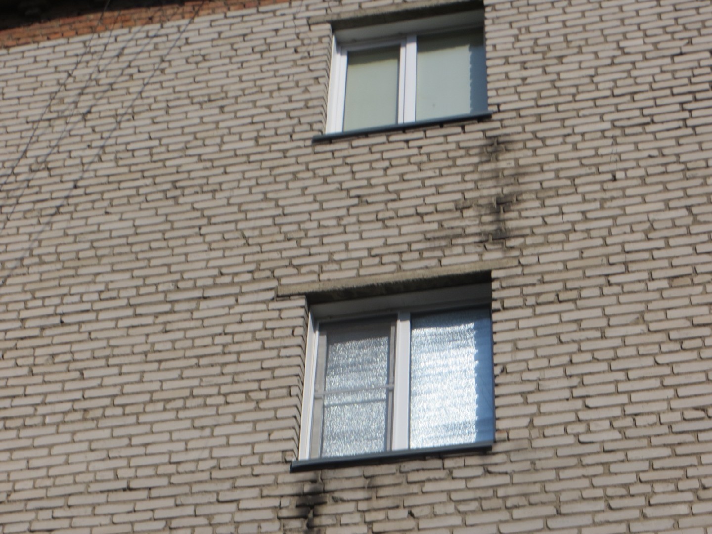 край. Алтайский, г. Бийск, ул. Красноармейская, д. 79-фасад здания