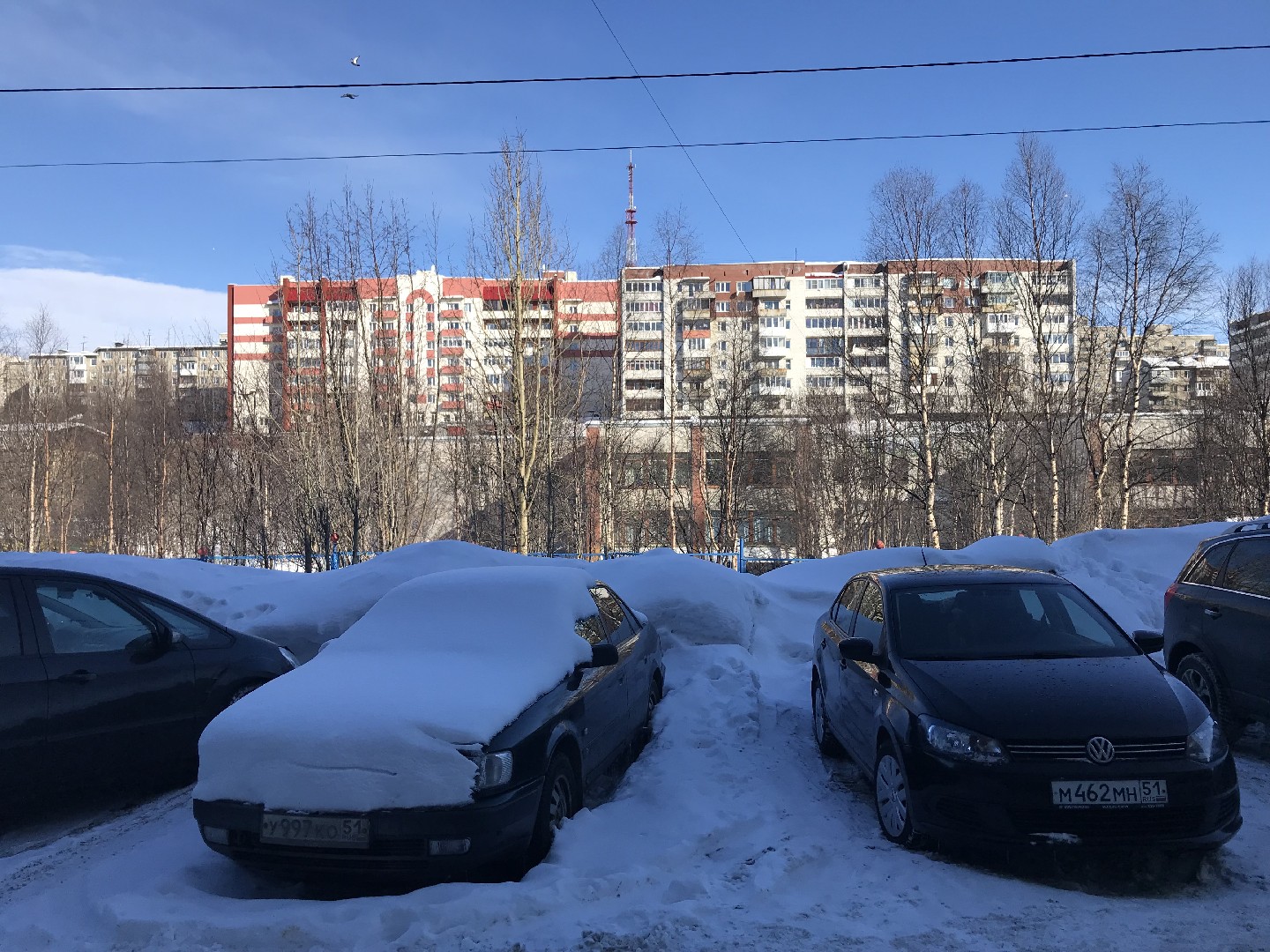 обл. Мурманская, г. Мурманск, пр-кт. Кольский, д. 26-придомовая территория