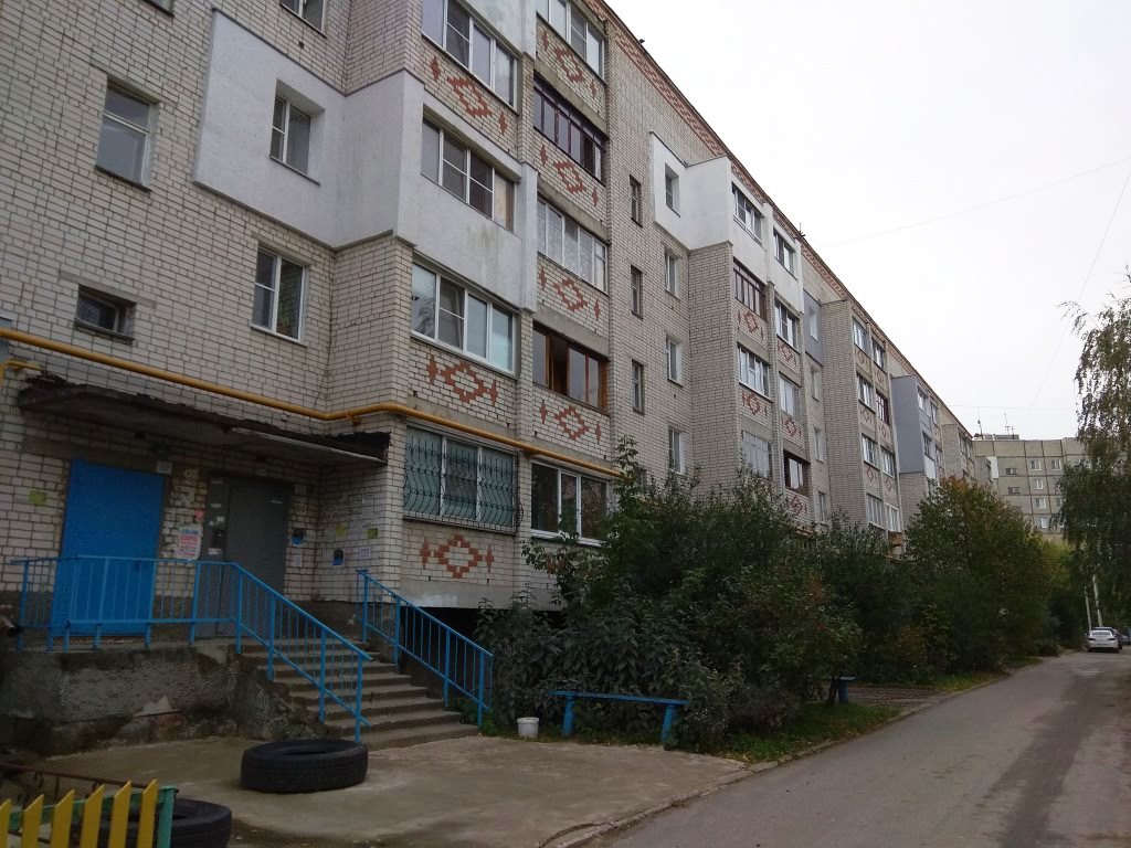 обл. Нижегородская, г. Бор, ул. Фрунзе, д. 109-фасад здания