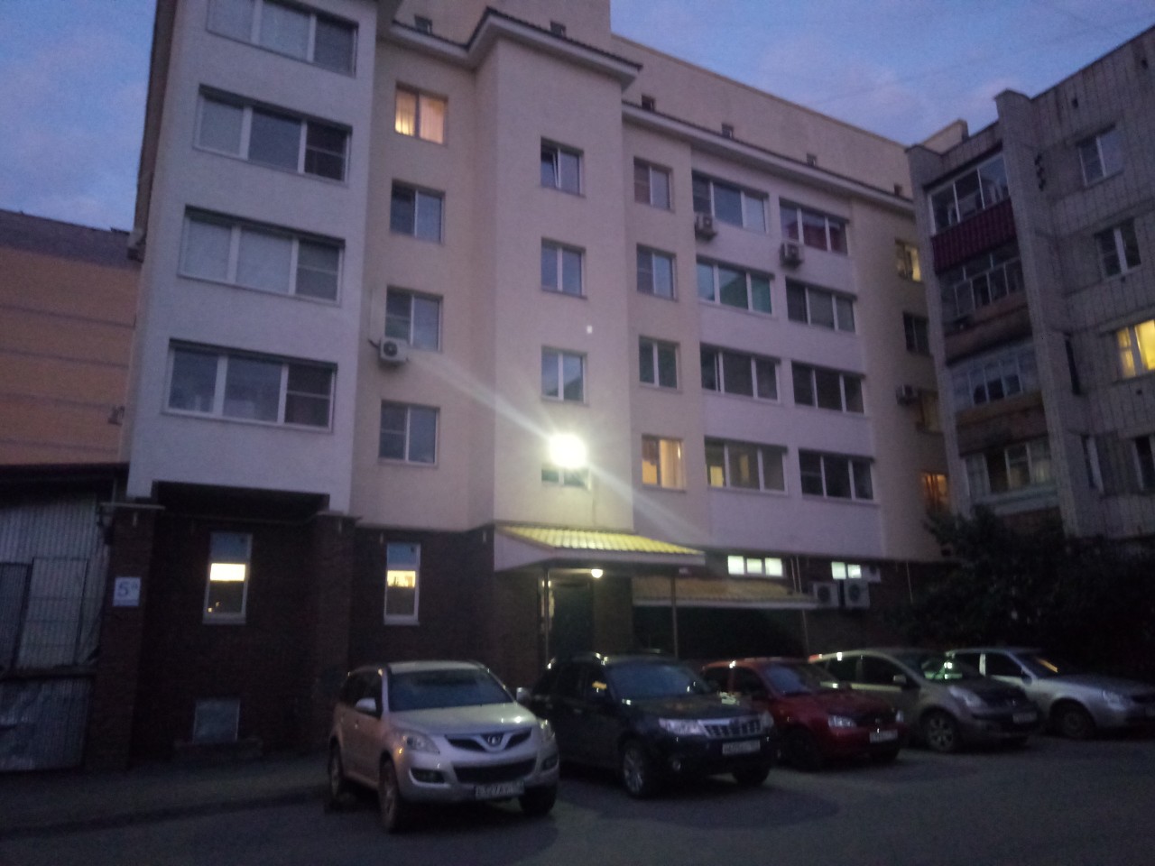 обл. Нижегородская, г. Выкса, ул. Белякова, д. 5А-фасад здания