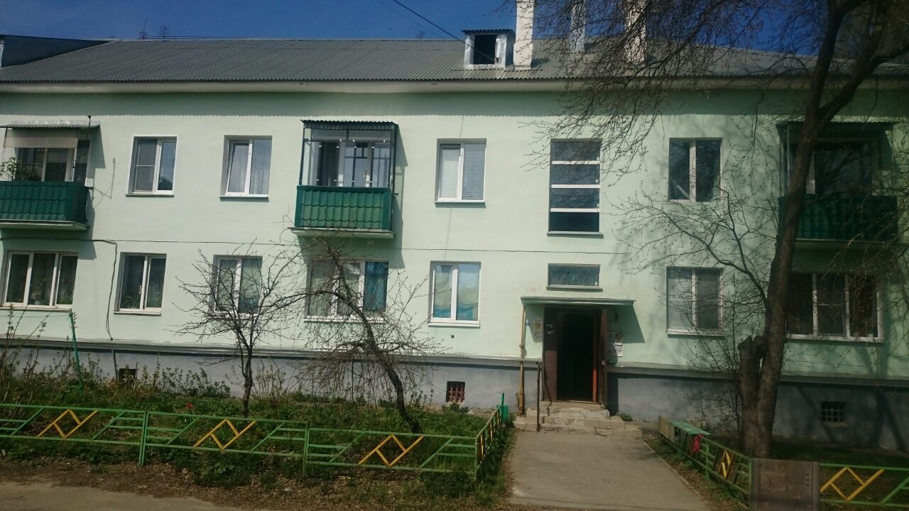 обл. Нижегородская, г. Выкса, ул. Пушкина, д. 6-фасад здания