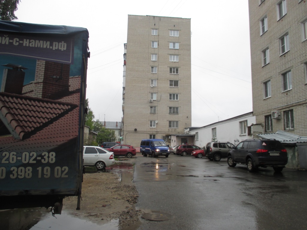 обл. Нижегородская, г. Дзержинск, ул. Октябрьская, д. 68а-придомовая территория