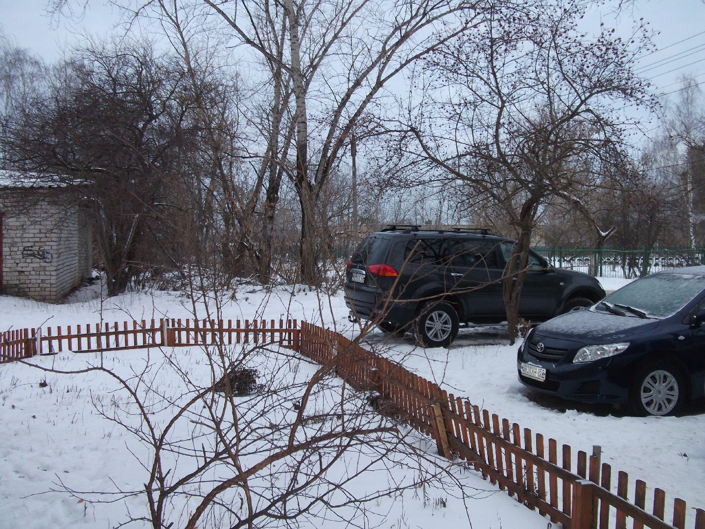 обл. Нижегородская, г. Дзержинск, пр-кт. Свердлова, д. 33-а-придомовая территория