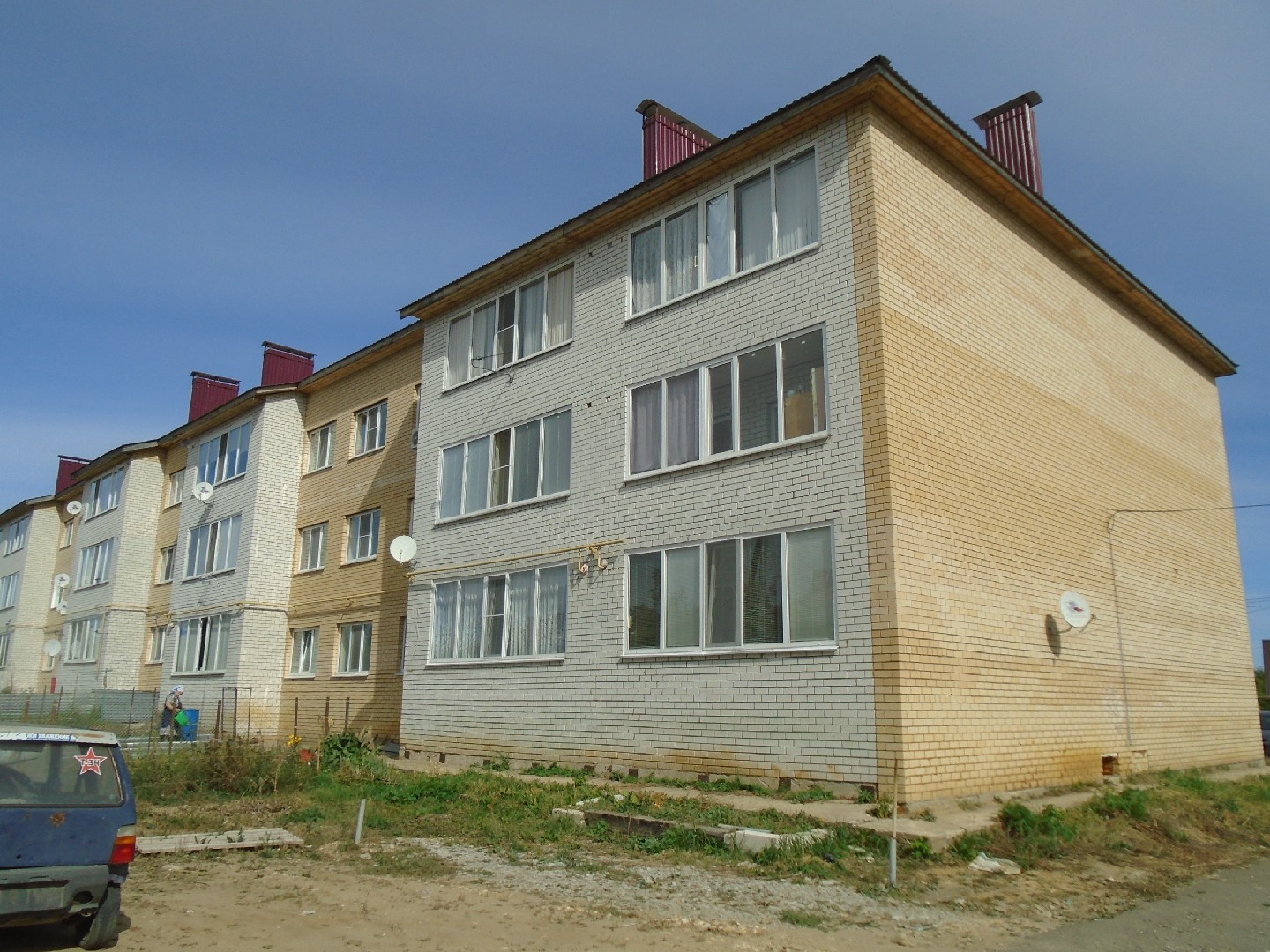 обл. Нижегородская, р-н. Дивеевский, с. Дивеево, ул. Чкалова, д. 2Д-фасад здания