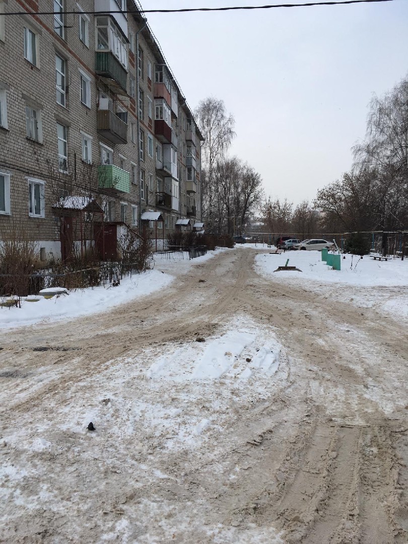 обл. Нижегородская, р-н. Павловский, г. Павлово, пер. Больничный, д. 24-придомовая территория