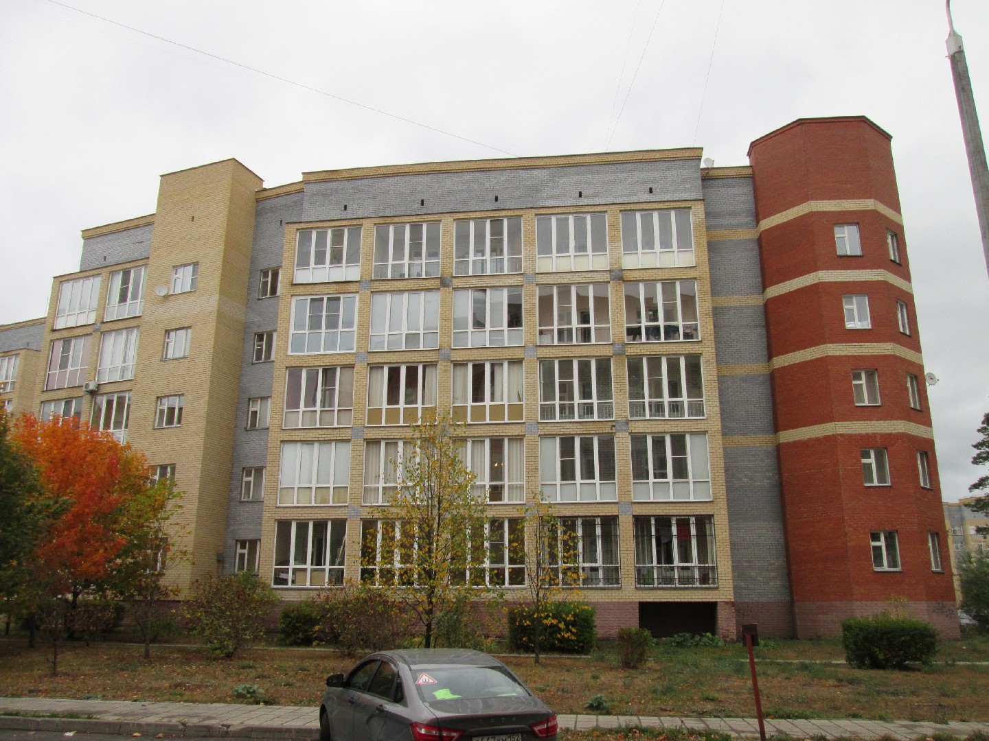 обл. Нижегородская, г. Саров, ул. Берёзовая, д. 12-фасад здания