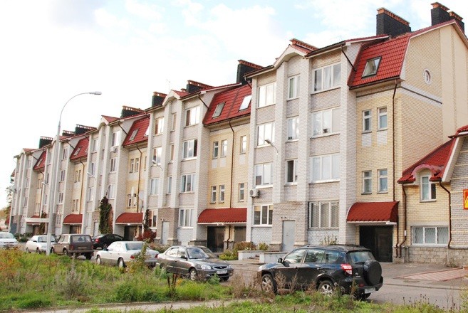 обл. Нижегородская, г. Саров, ул. Зернова, д. 37-фасад здания